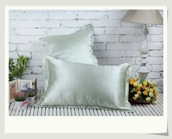 Silk pillowcase 100% silk, 19momme light green