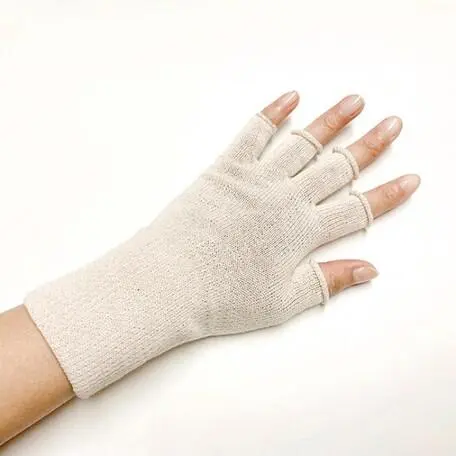 Fingerlose Seidenhandschuhe
