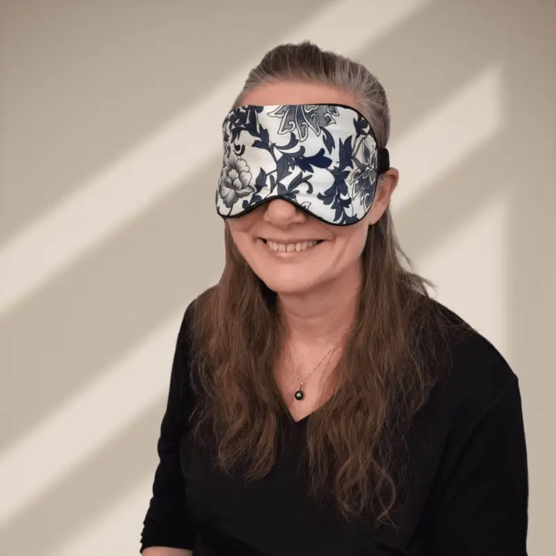 Masque de sommeil en soie Fleurs-3